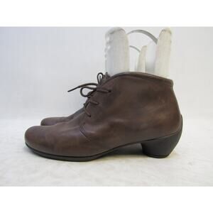 Ecco Womens Size 40 EUR Brown Leather Lace Up Fashion Ankle Boots Booties
